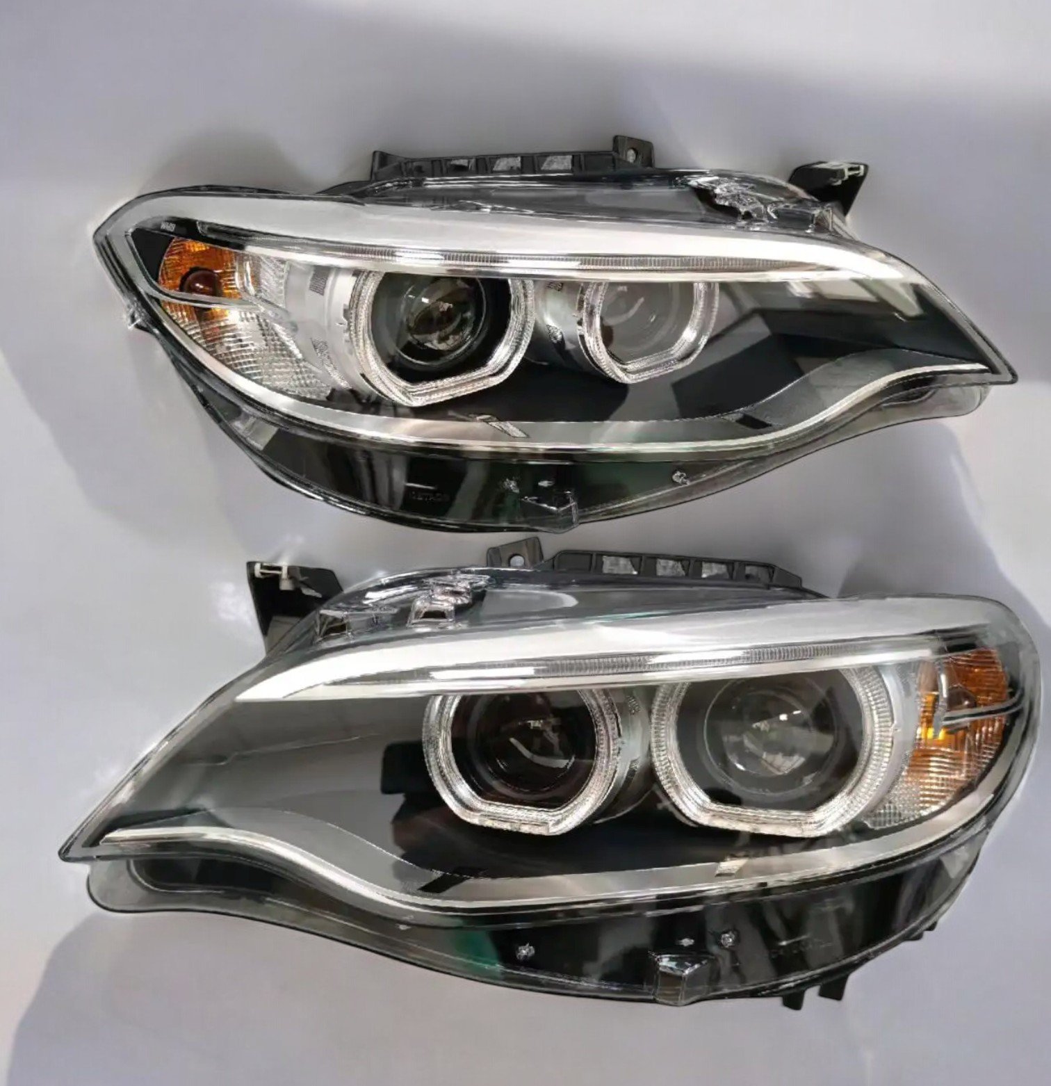 Phares avant d’origine BMW Série 2 F22 F23 F87 bi-xénon reconditionnés — photo principale