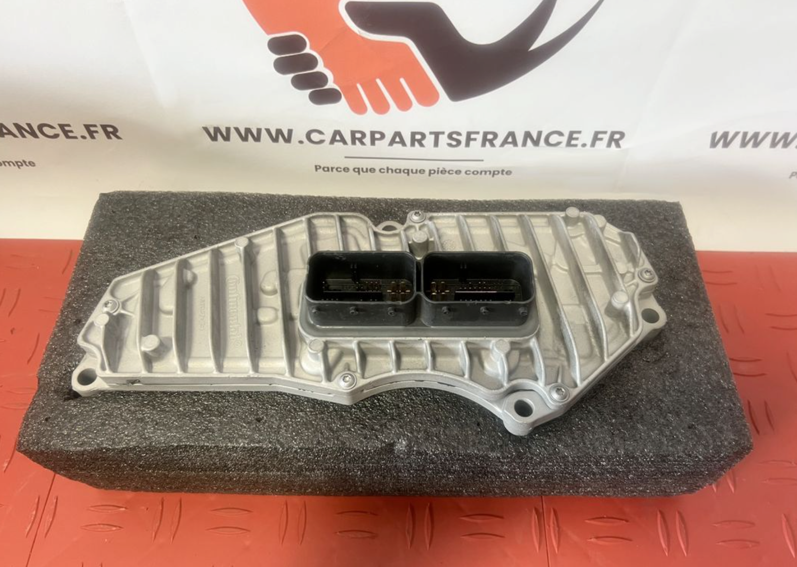 Calculateur de boîte EDC 6DCT250 / DC4 Continental reconditionné programmé au VIN