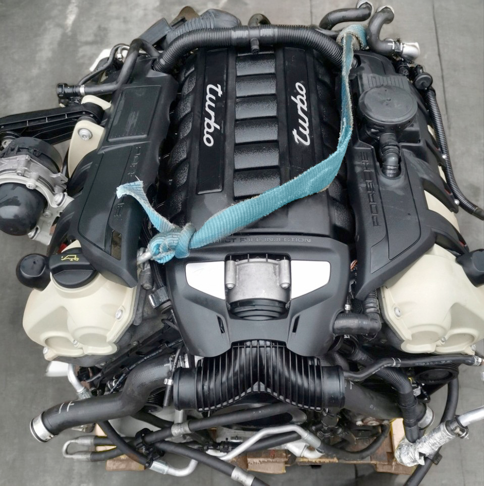 Prix moteur Panamera Turbo : comparatif occasion, reconditionné et neuf